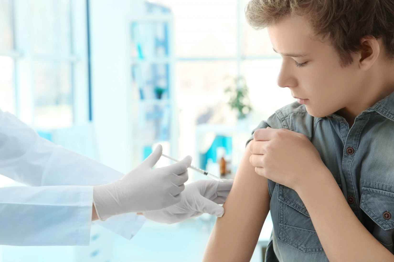 Εμβολιασμός κατά του ιού HPV σε αγόρια αποτρέπει την εμφάνιση καρκίνου